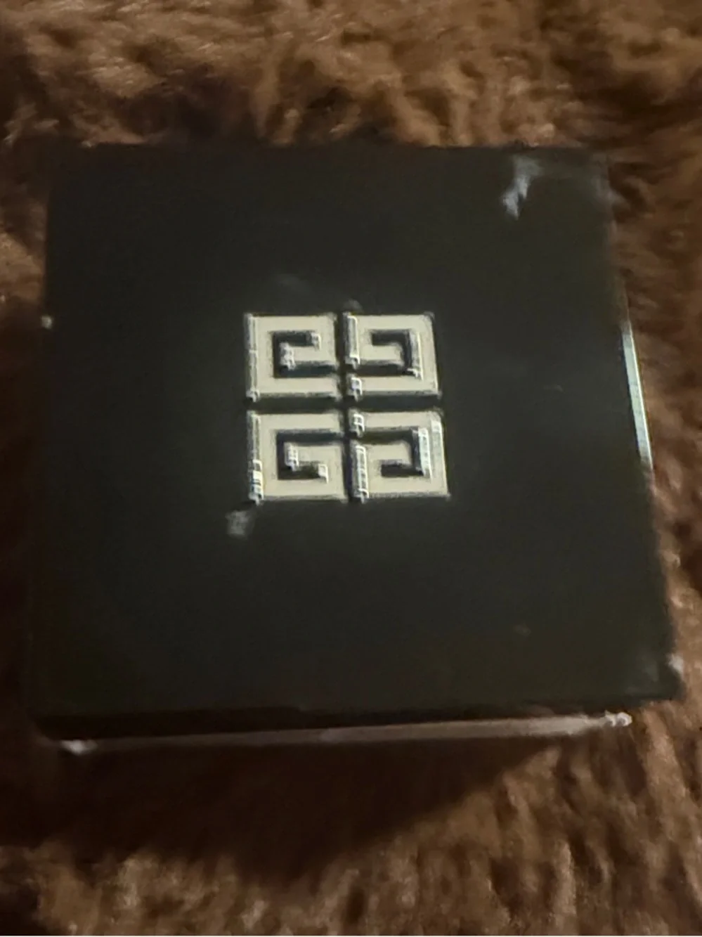 Givenchy Prisme Libre Loose Powder - Voile Rosé (Black Compact)